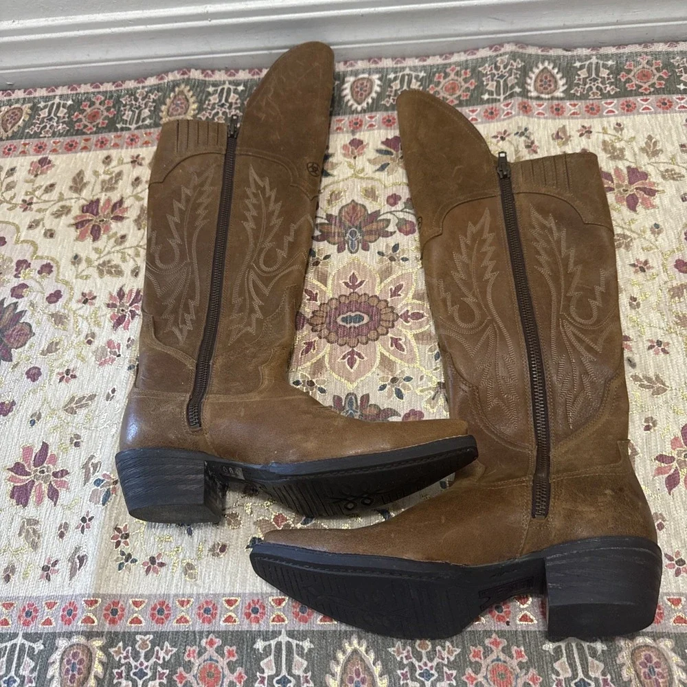 Ariat Riding Knee Boot w Western DetailMurrieta Soft Distressed Brown New 6.5B